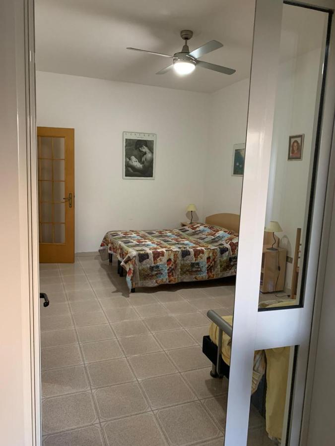Villa Monica Appartamenti В'єсте Екстер'єр фото