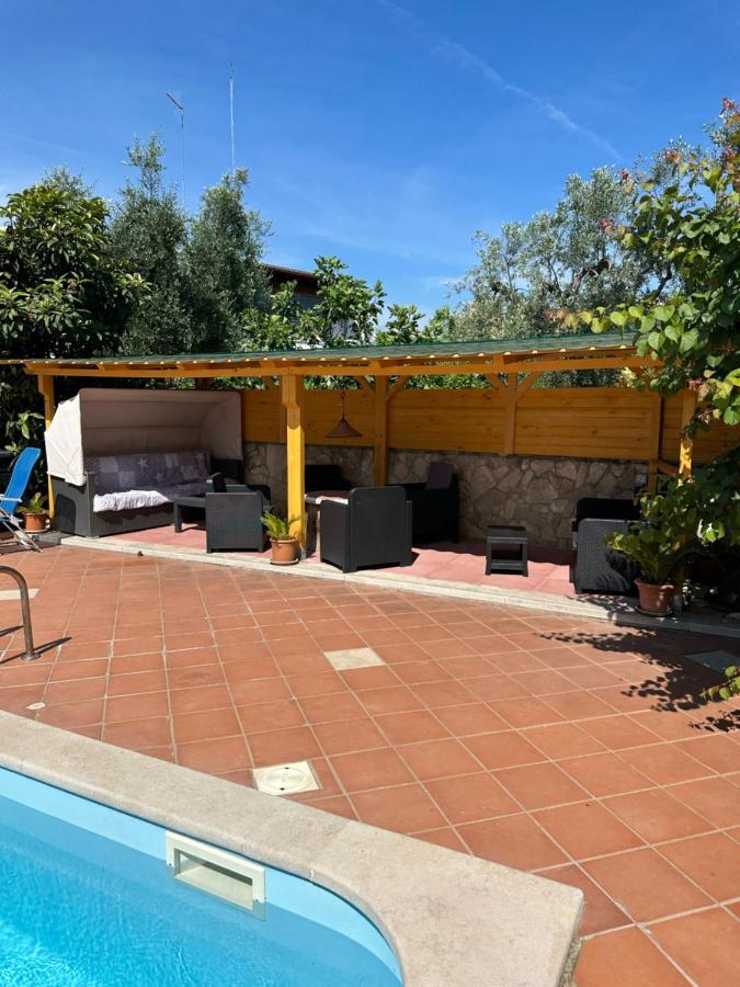 Villa Monica Appartamenti В'єсте Екстер'єр фото